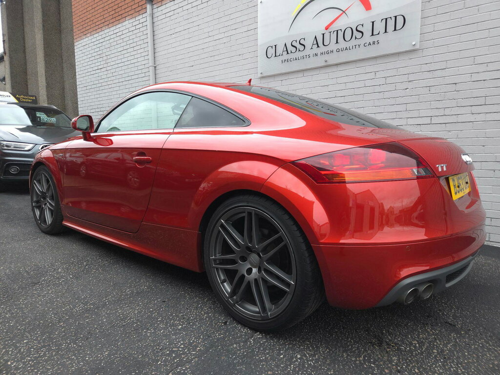 Audi TT 2.0 Tdi Black Edition Quattro Euro 5 BJ63UKB Red #4
