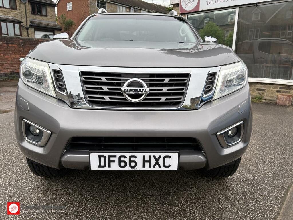 Nissan Navara 2.3 Dci Tekna Pickup Double Cab 4W Grey #5
