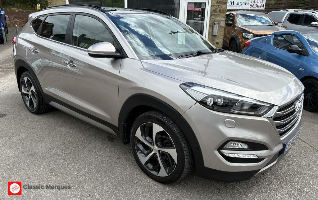 Hyundai Tucson 2.0 Crdi Premium Se Suv 4Wd Euro 6 White #6