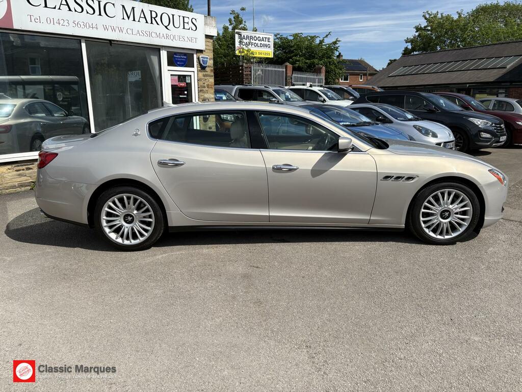 Maserati Quattroporte Dv6 Red #7