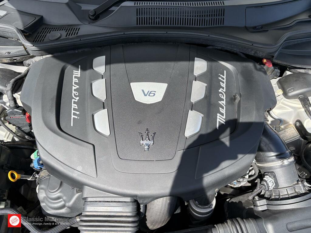 Maserati Quattroporte Dv6 Red #55