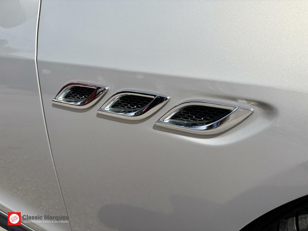 Maserati Quattroporte Dv6 Red #21