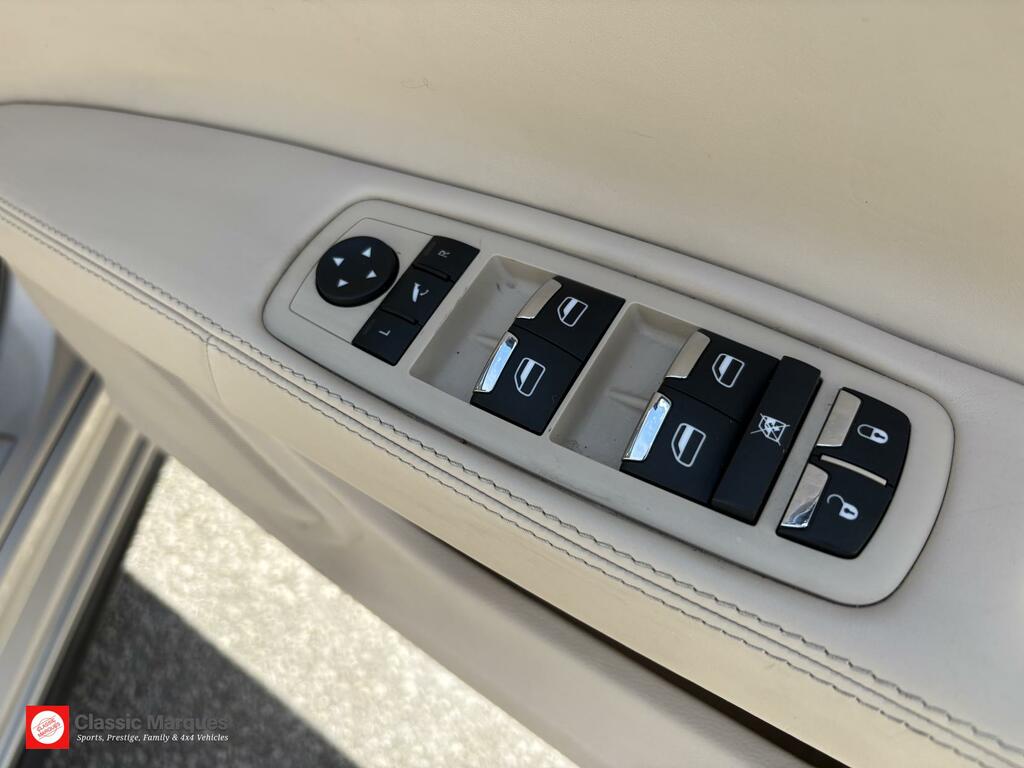 Maserati Quattroporte Dv6 Red #28