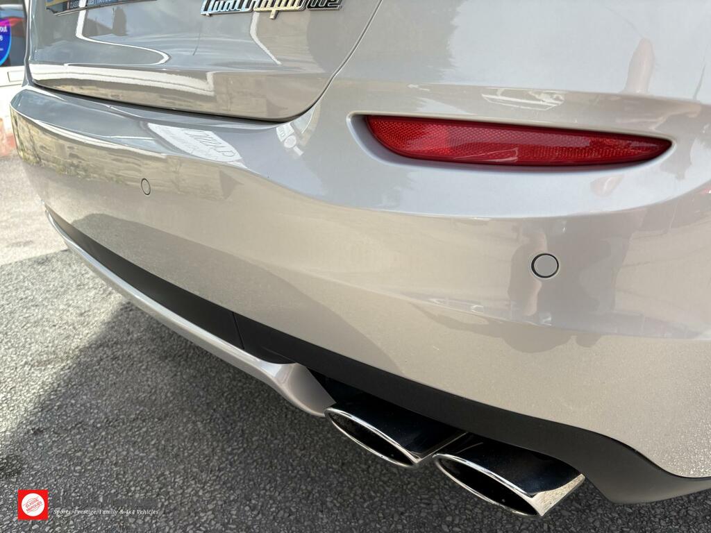 Maserati Quattroporte Dv6 Red #15