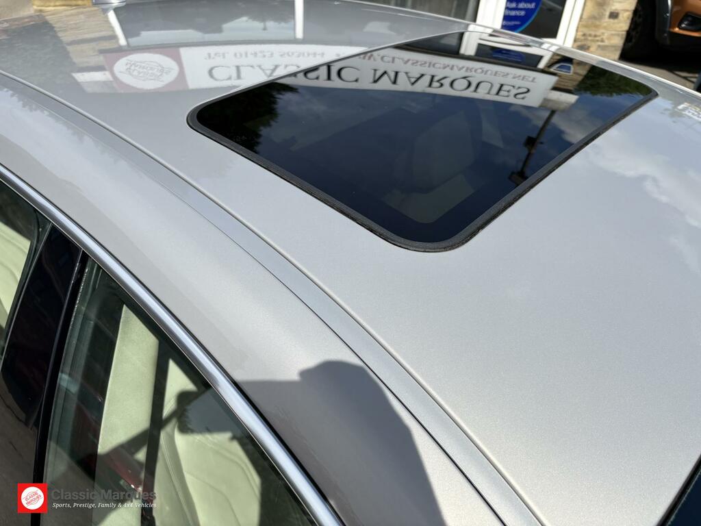 Maserati Quattroporte Dv6 Red #18