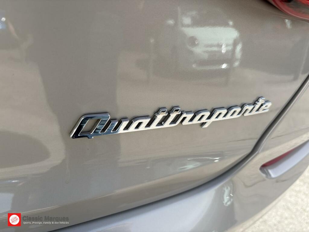 Maserati Quattroporte Dv6 Red #13