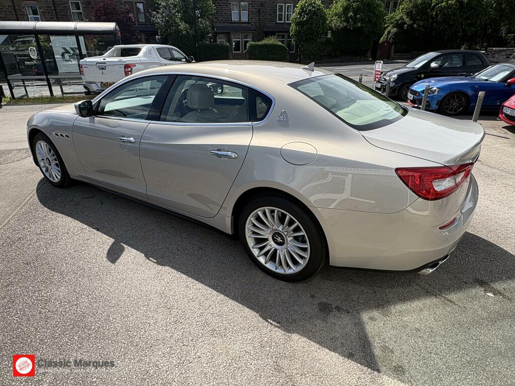 Maserati Quattroporte Dv6 Red #10