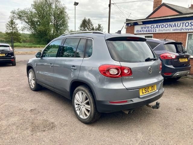 Volkswagen Tiguan 2.0 Tdi Sport Suv 4Wd 140 Ps Grey #4