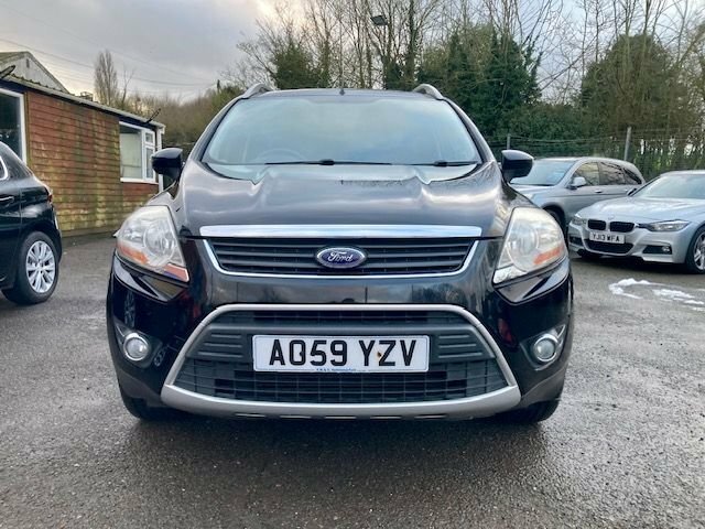 Ford Kuga 2.0 Tdci Zetec Suv 2Wd 136 Ps Black #4