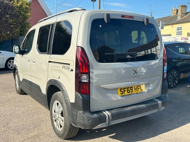 Peugeot Rifter 1.5 Bluehdi Allure Wav Wheelchair Accessible D SF69HFL Beige #6