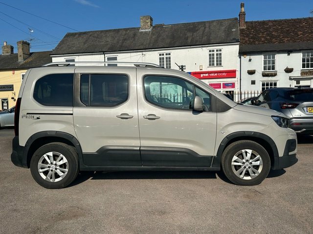 Peugeot Rifter 1.5 Bluehdi Allure Wav Wheelchair Accessible D SF69HFL Beige #3