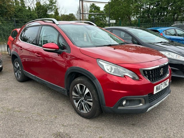 Peugeot 2008 1.2 Puretech Suv Euro 6 82 Ps Red