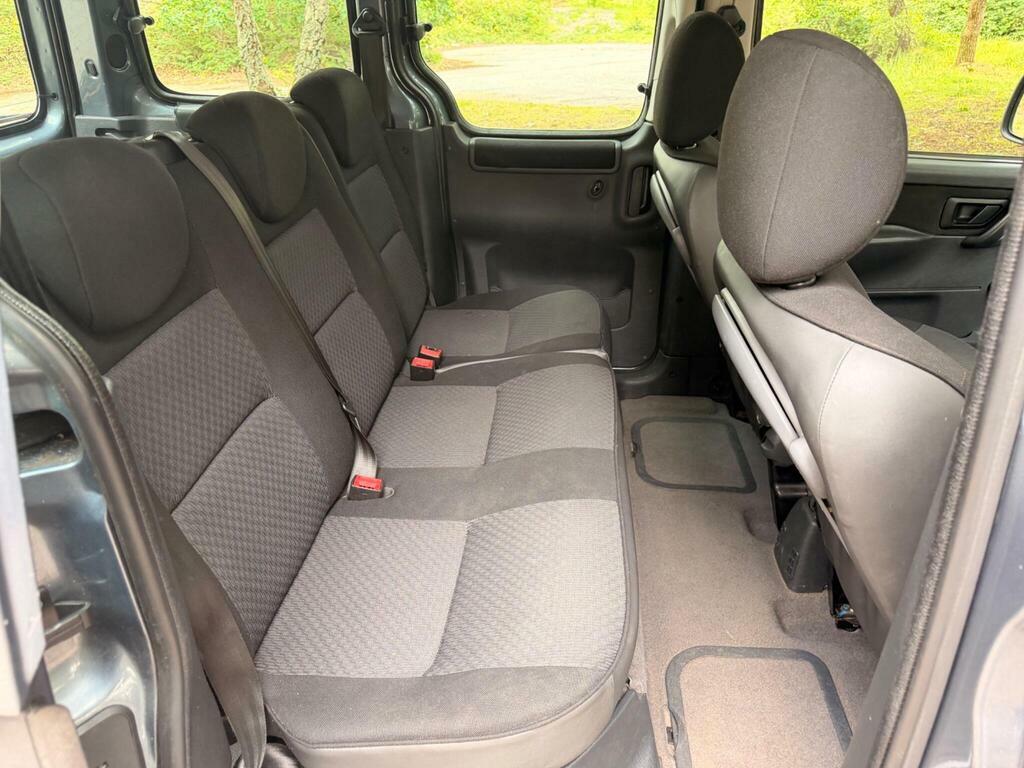 Citroen Berlingo 1.6 Hdi 750 LX Panel Van 6Dr L2 153 White #17