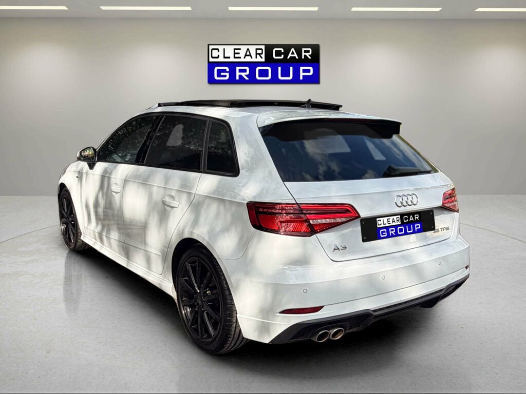 Audi A3 1.5 A3 Sportback 35 Tfsi Black Edition 5 YD19FEU White #2