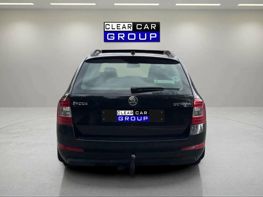 Skoda Octavia 1.4 Octavia Elegance Tsi Black #4