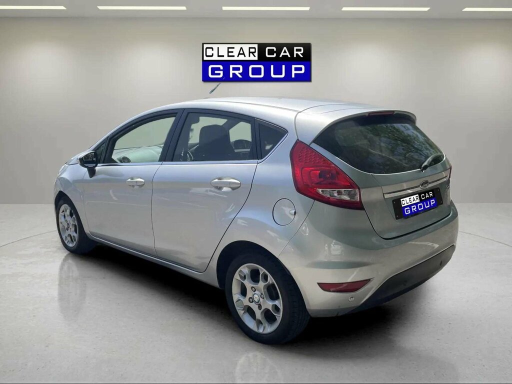 Ford Fiesta 1.2 Fiesta Zetec HG62UHX Silver #2