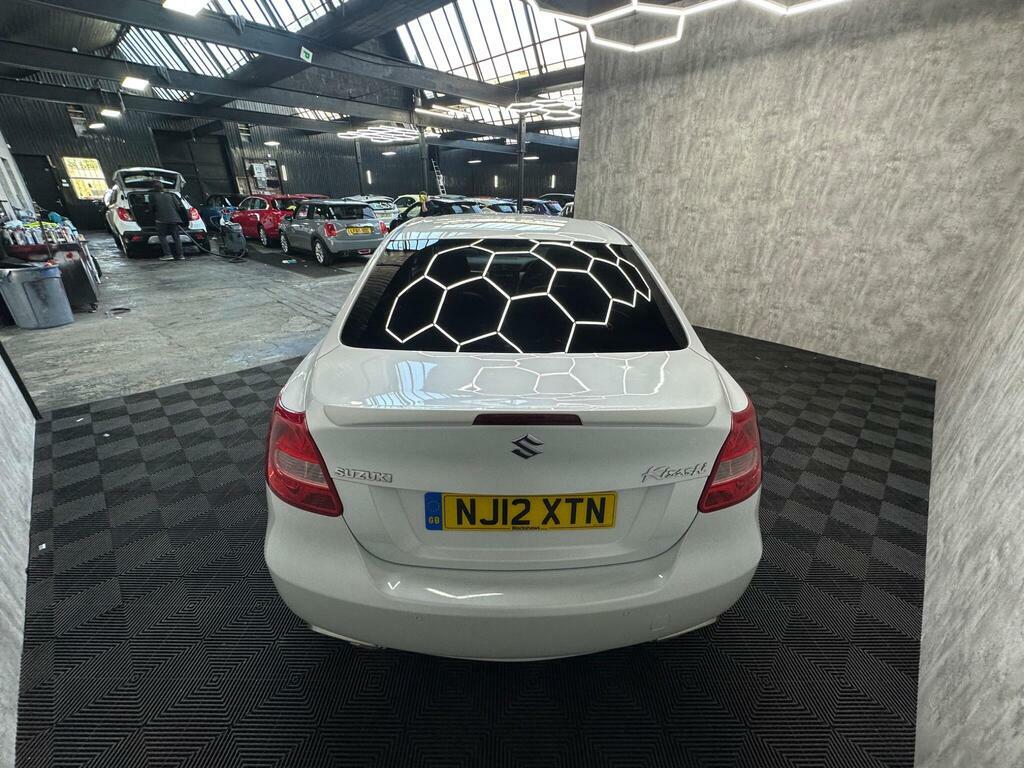 Suzuki Kizashi 2.4 Sport 179 Bhp 4X4 Silver #12