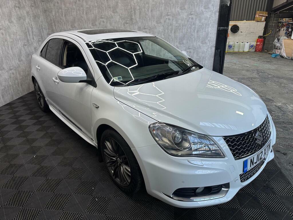 Suzuki Kizashi 2.4 Sport 179 Bhp 4X4 Silver #6