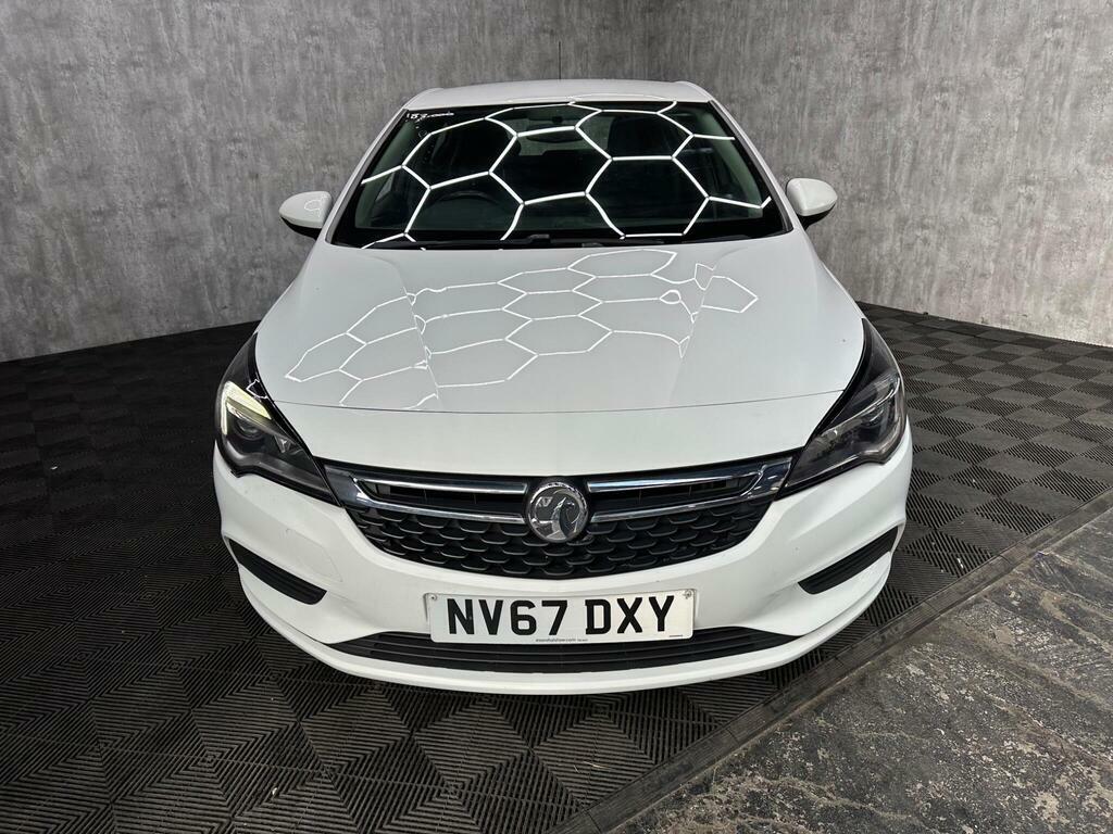Vauxhall Astra 1.6 Cdti Ecotec Blueinjection Energy Euro 6 NV67DXY White #2