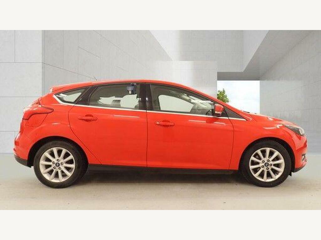 Ford Focus 1.0T Ecoboost Titanium Euro 6 S S NX16JXH Red #5