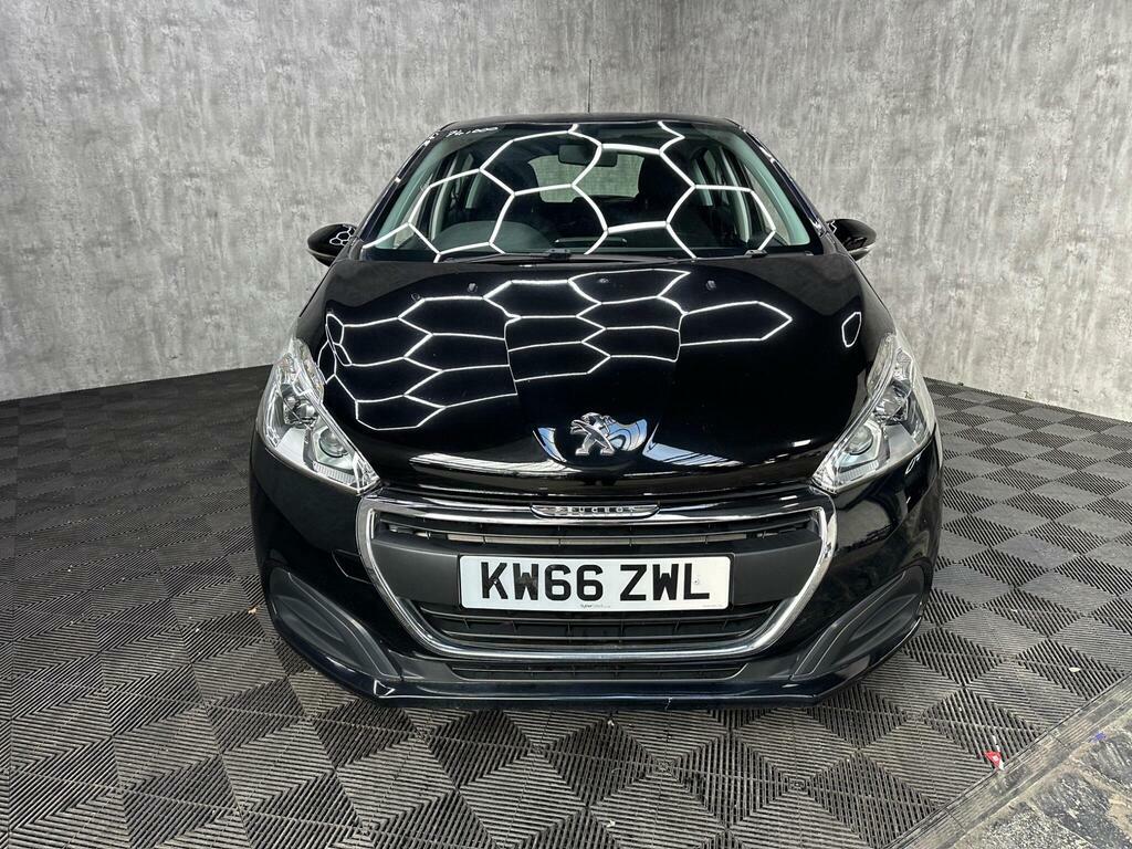 Peugeot 208 1.6 Bluehdi Active Euro 6 KW66ZWL Black #3