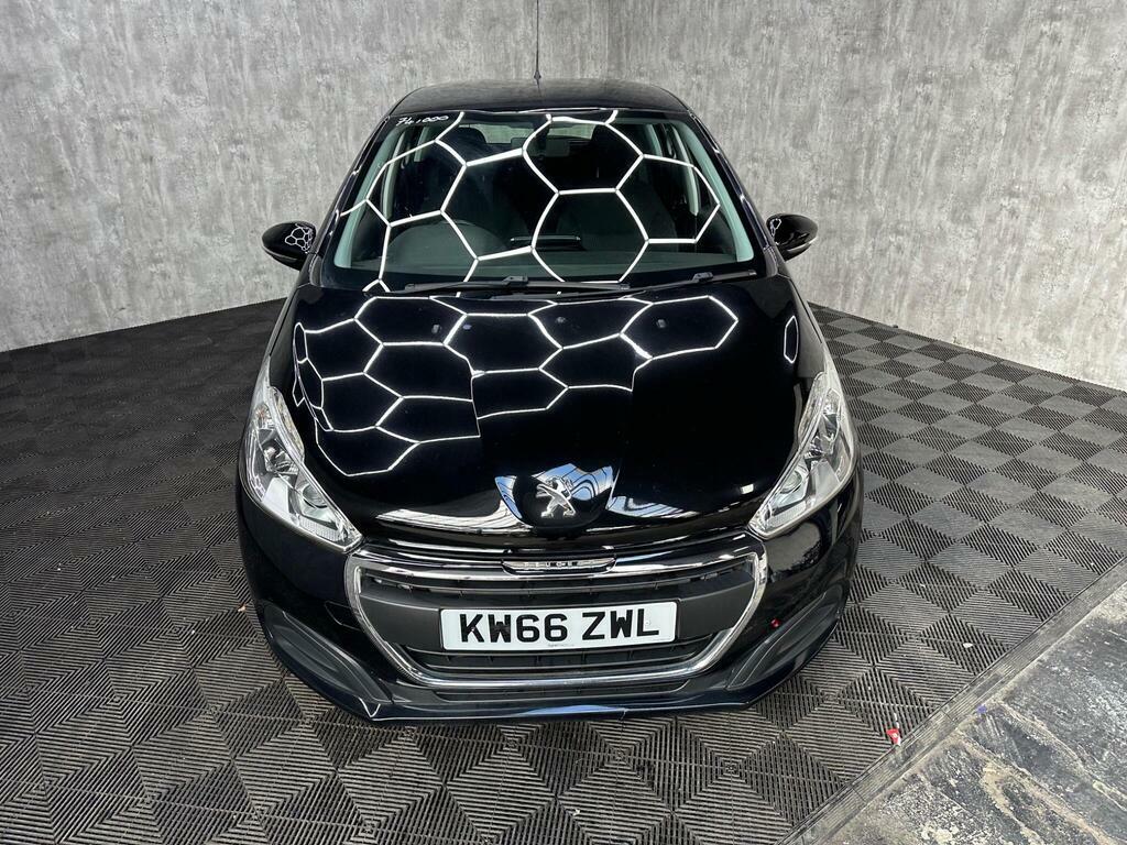 Peugeot 208 1.6 Bluehdi Active Euro 6 KW66ZWL Black #4