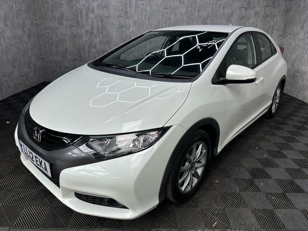 Honda Civic 1.8 I-vtec Es Euro 5 S S White