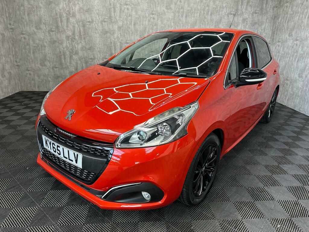 Peugeot 208 1.2 Puretech Allure Euro 6 Orange