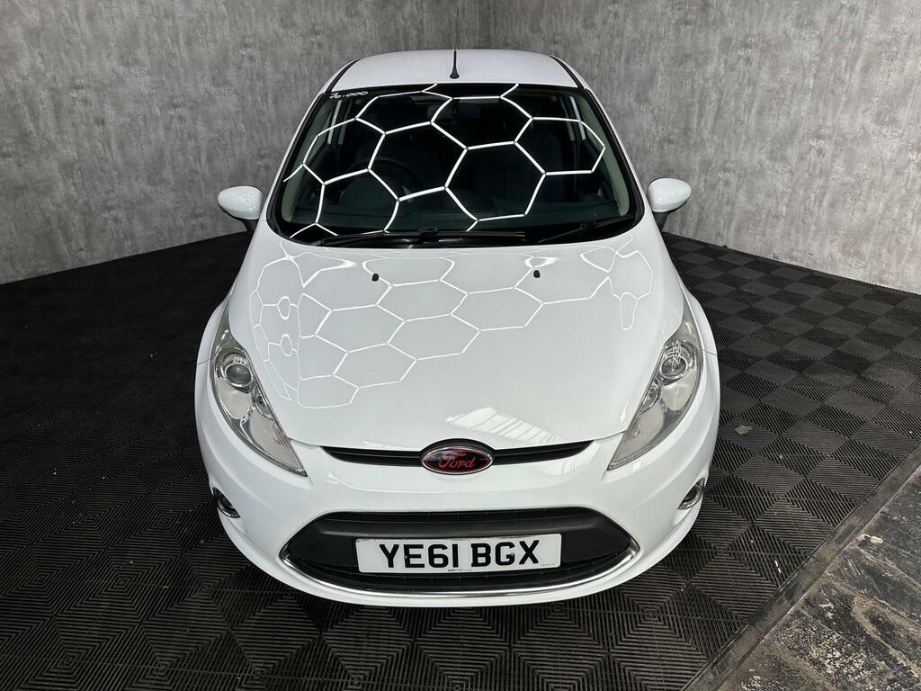 Ford Fiesta 1.25 Zetec YE61BGX White #4