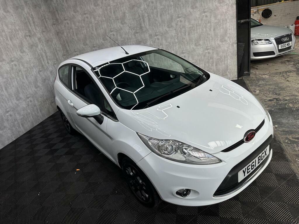 Ford Fiesta 1.25 Zetec YE61BGX White #6