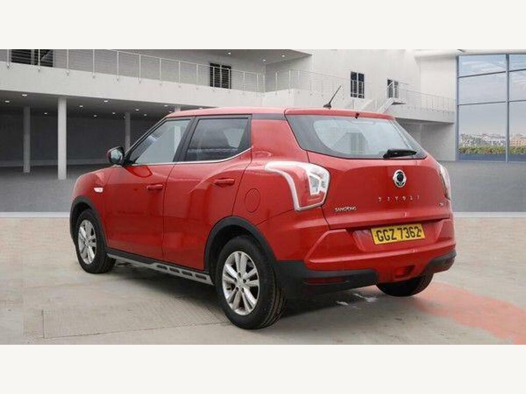 SsangYong Tivoli 1.6 E-xgi Se Euro 6 S S Red #3