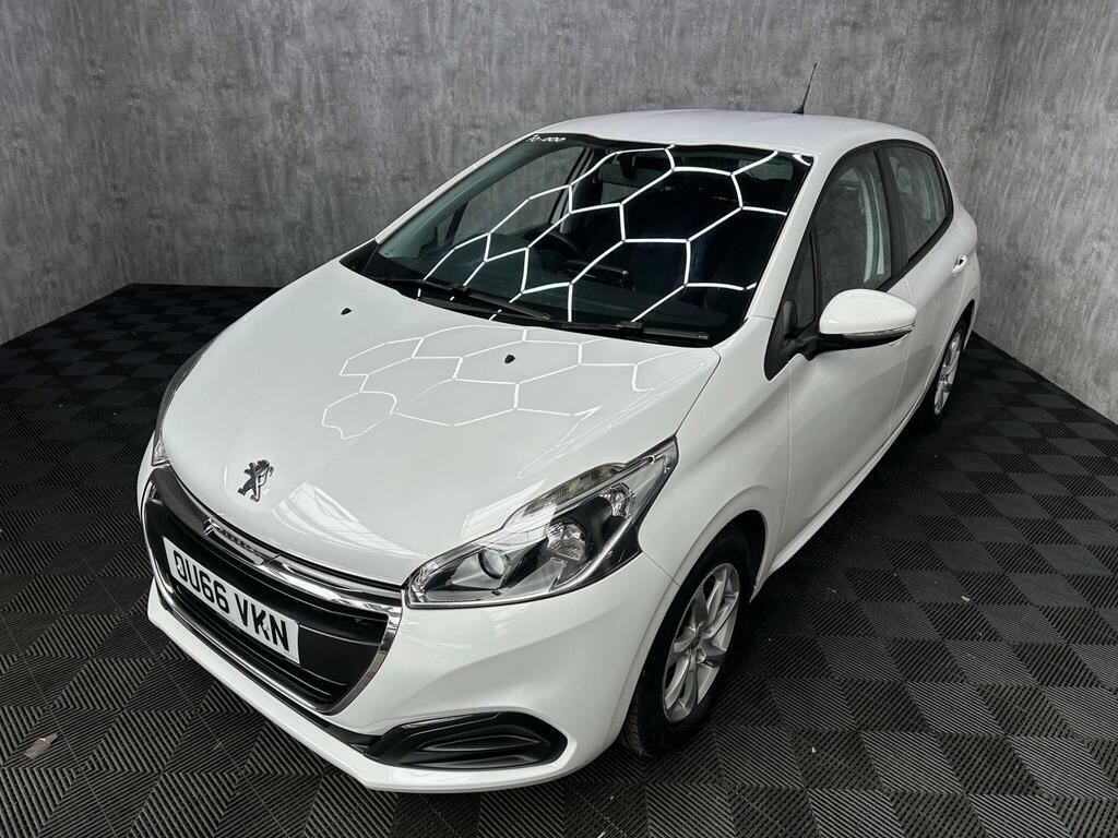 Peugeot 208 1.2 Puretech Active Euro 6 OU66VKN White #2