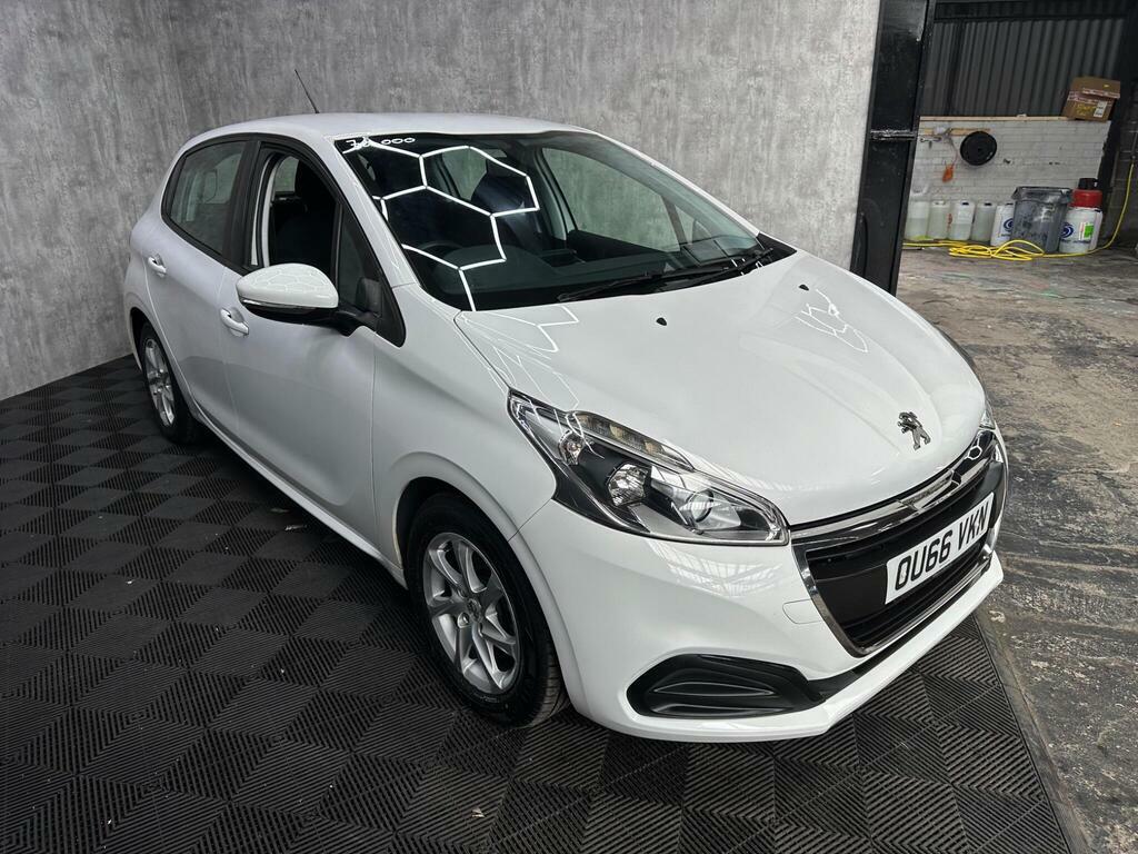 Peugeot 208 1.2 Puretech Active Euro 6 OU66VKN White #5