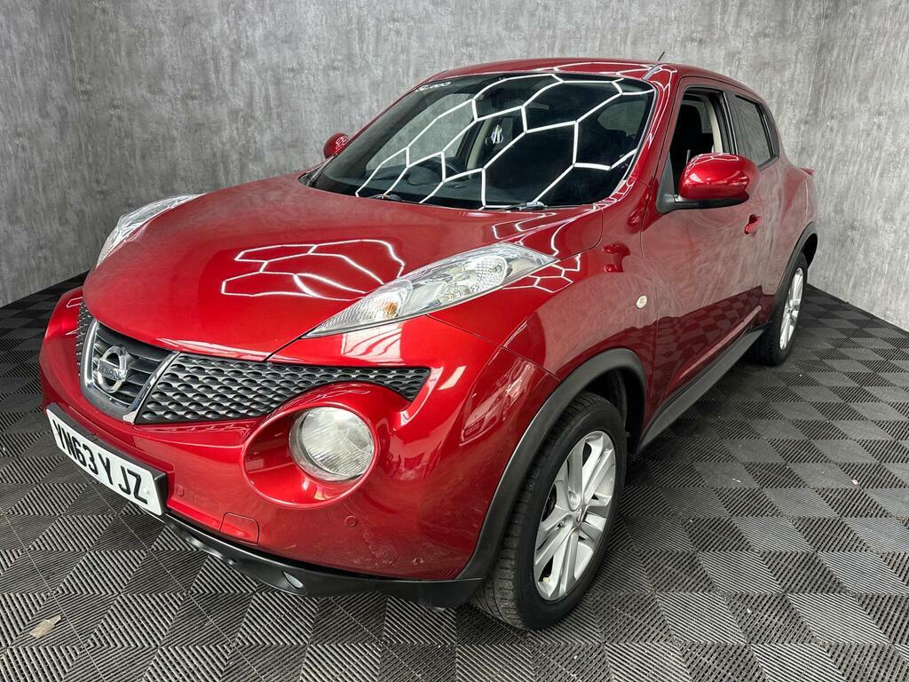 Nissan Juke 1.6 Acenta Premium Cvt Euro 5 Red