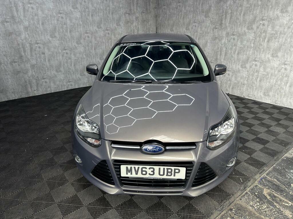 Ford Focus 1.0T Ecoboost Titanium Euro 5 S S MV63UBP Brown #4