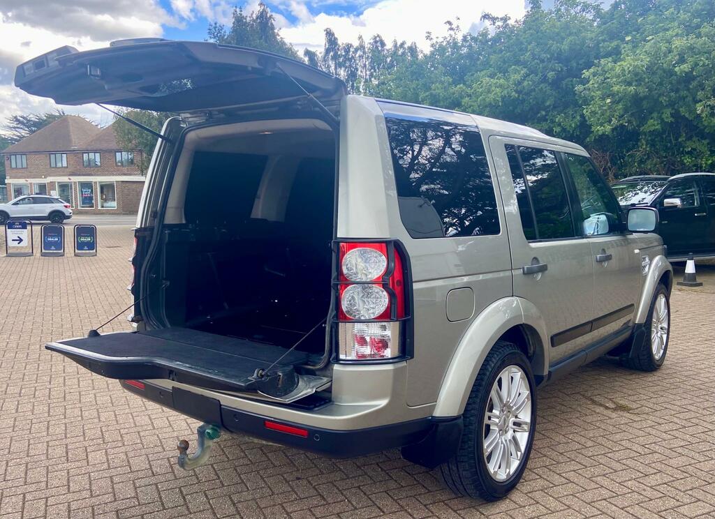 Land Rover Discovery Grey #8