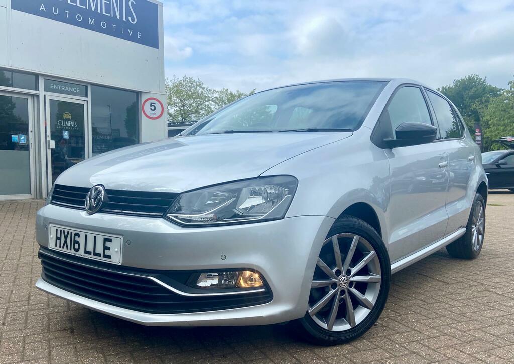 Volkswagen Polo Se Design Tsi Silver