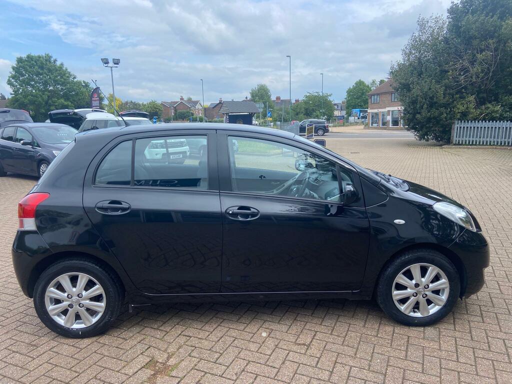 Toyota Yaris Tr Vvt-i LO59JWV Black #6