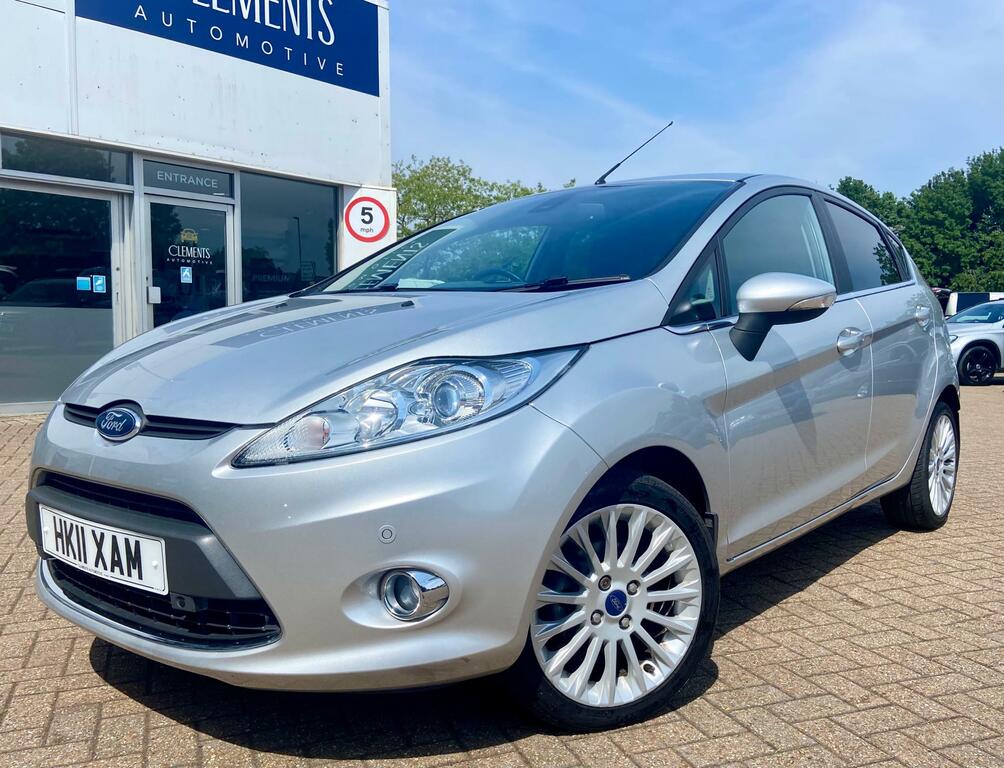 Ford Fiesta Titanium Auto Silver