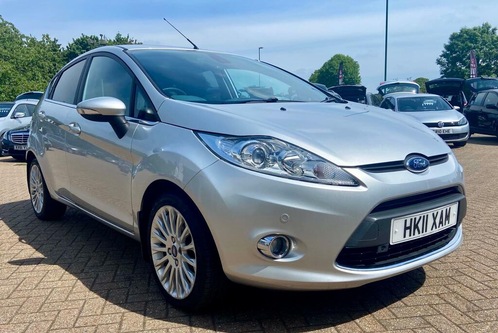 Ford Fiesta Titanium Auto Silver #3