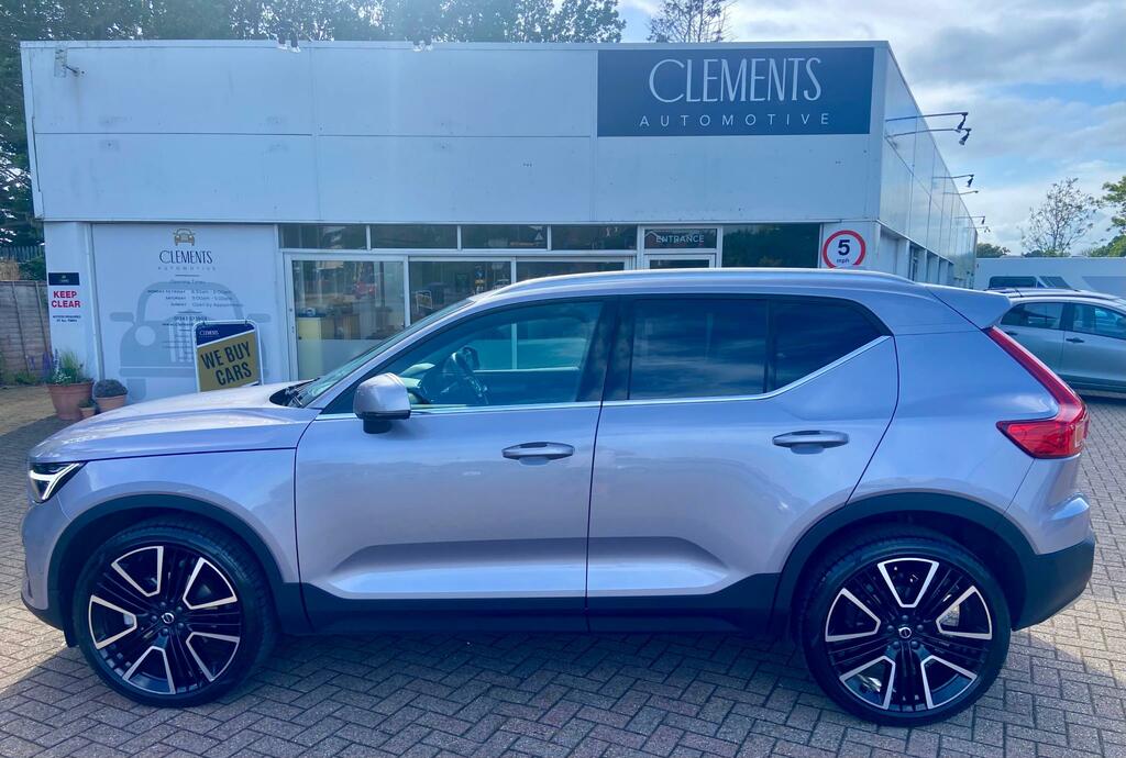 Volvo XC40 Ultra B4 Mhev LG25SCM Silver #2