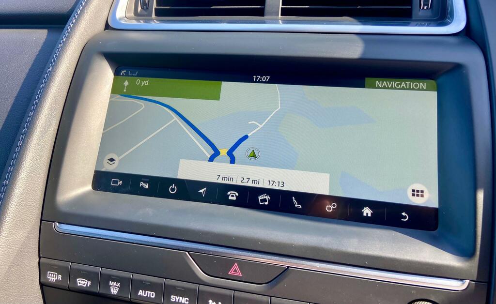 Jaguar E-Pace R-dynamic S Awd MJ69ORN Red #4