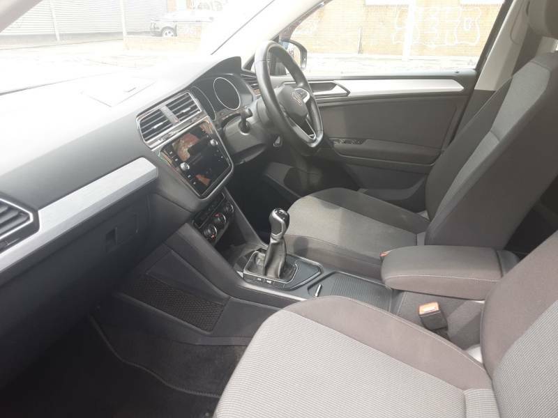 Volkswagen Tiguan 1.5 Tsi - 2021 21 VN21HZP Grey #6