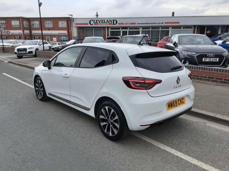 Renault Clio 1.0 Tce 100 Iconic - 2019 69 MW69CKC White #4