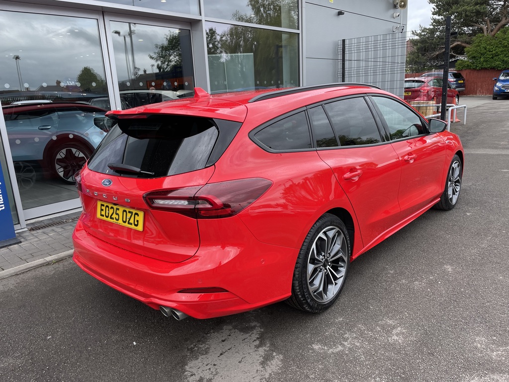 Ford Focus 1.0 Ecoboost Hybrid Mhev St-line X EO25OZG Red #6