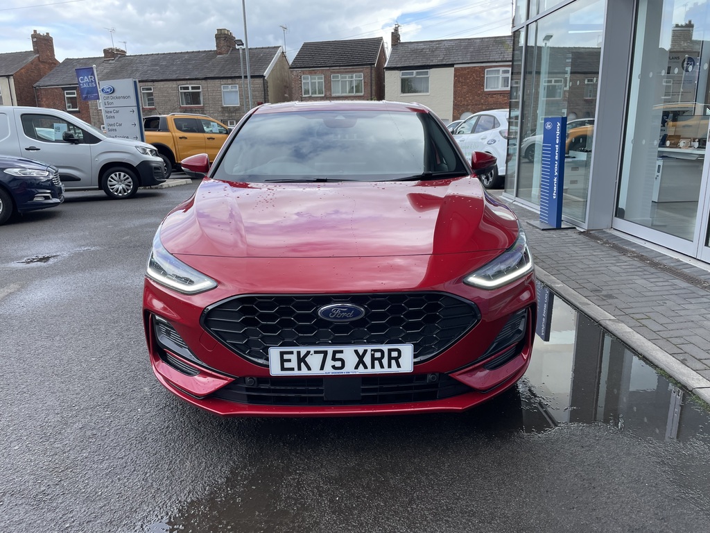 Ford Focus 1.0 Ecoboost Hybrid Mhev St-line Red #2