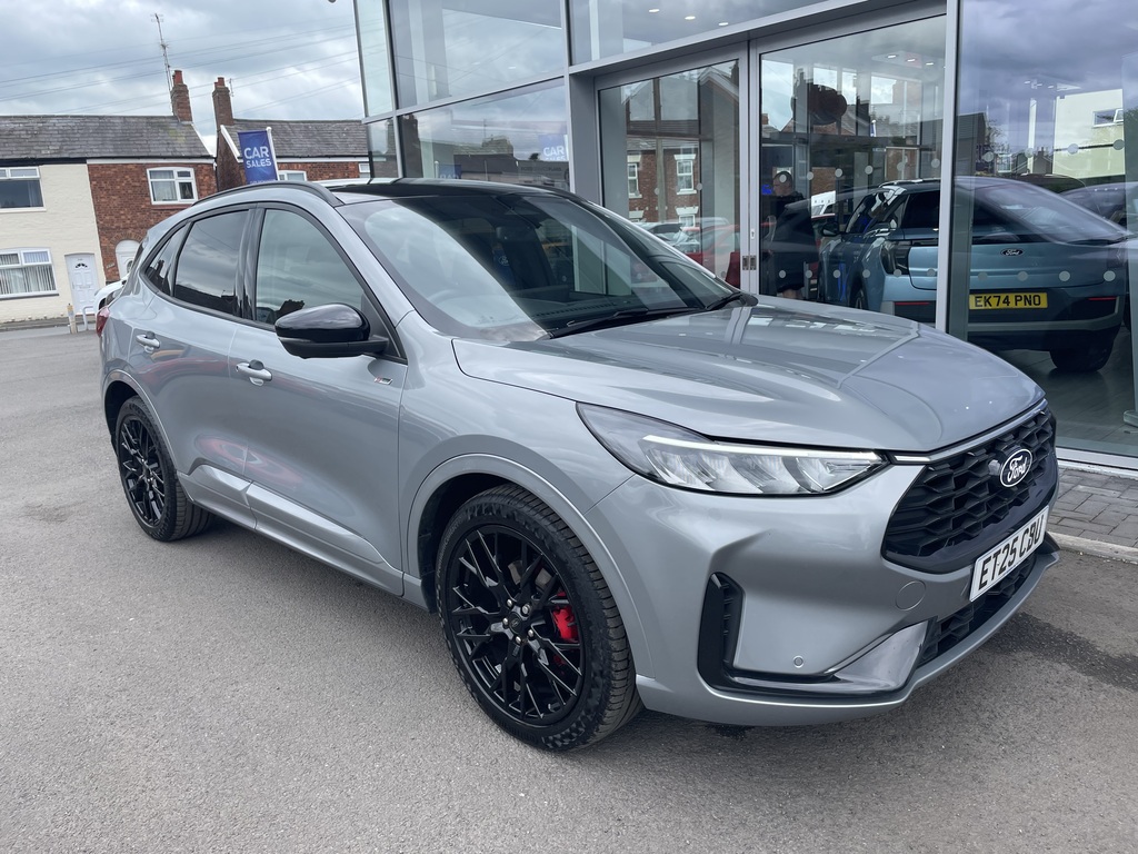 Ford Kuga 2.5 Fhev St-line X Cvt Silver