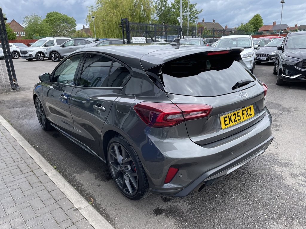 Ford Focus 2.3 Ecoboost St Grey #4