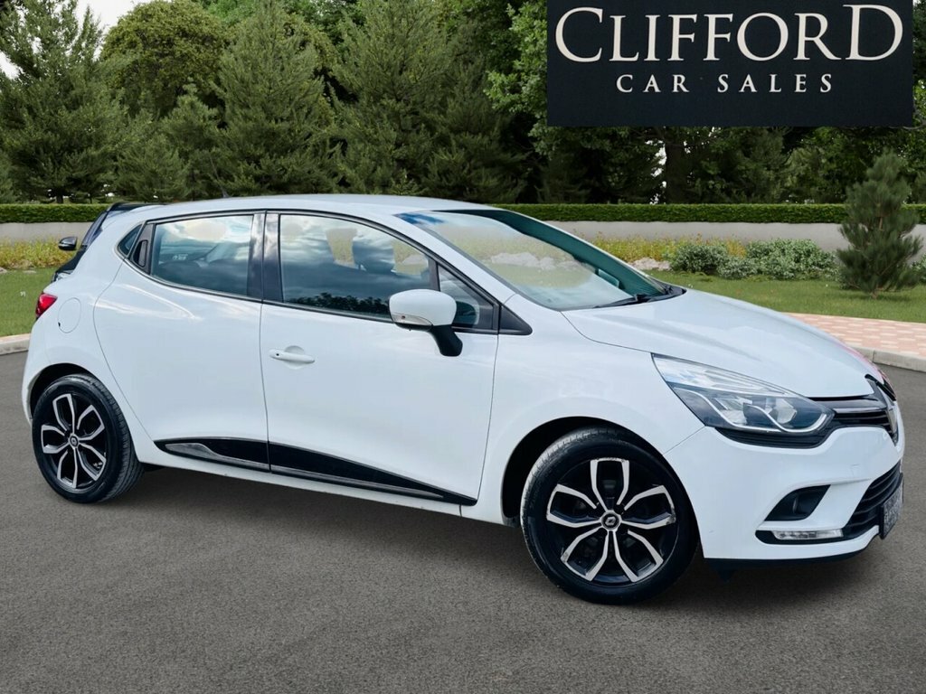 Renault Clio 1.5L Play XUI3407 White #2
