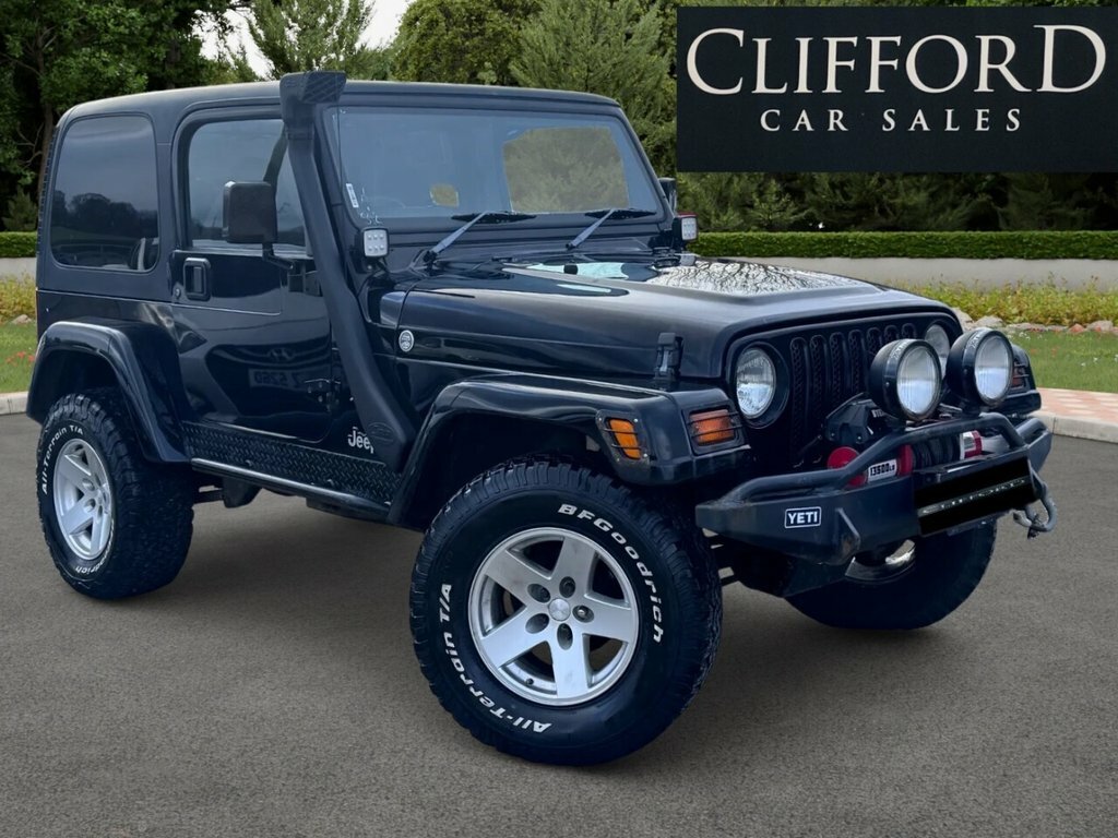 Jeep Wrangler 4.0 Sahara Hard Top 4X4 Black #43